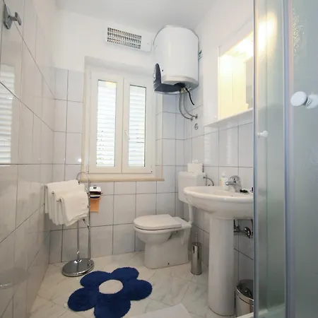 Marijeta With Free Parking